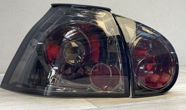 Задні ліхтарі стопи VW Golf MK5 тоновані фото