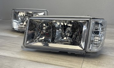 Новые передние фары с поворотами Mercedes W201 / 190 фото
