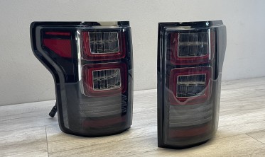 Тоновані лед ліхтарі задні Ford F150 MK13 оптика тюнінгова фото