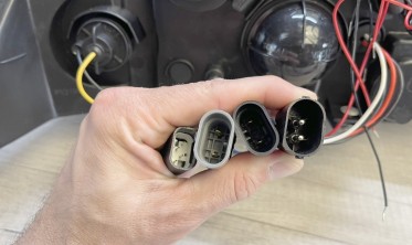 Тюнінгові фари передні BMW E39 з діодними кільцями фото
