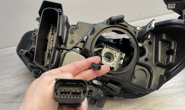 Передние фары под ксенон BMW F32, F33, F36 2013-2017 черная лед тюнинг оптика фото