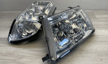 Нові передні фари Depo для Toyota Land Cruiser FJ100 дорестайл фото