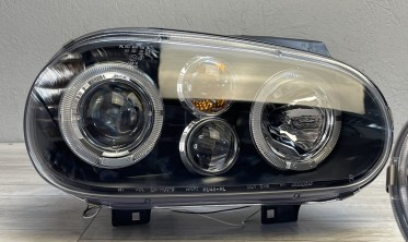Фари передні тюнінгові VW Golf 4 з кільцями Angel Eyes фото