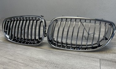 Решетки радиатора (ноздри) BMW E60 / 61 хром фото
