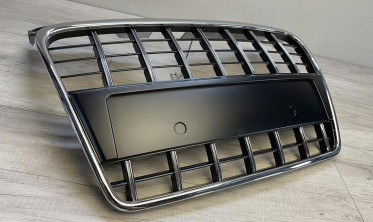 Решітка радіатора тюнінгова Audi A4 B7 у стилі S8 chrome black фото