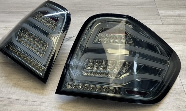 Фонари задние led bar Mercedes ML W164 smoke фото