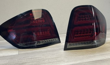 Тюнинговые LED фонари задние Mercedes ML W164 рестайл фото