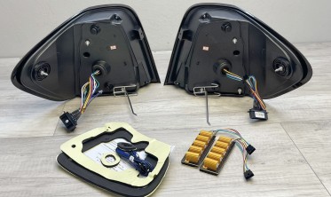 Тюнинговые LED фонари задние Mercedes ML W164 рестайл фото