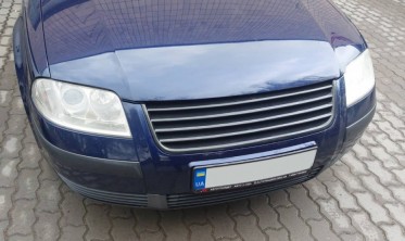 Решетка радиатора VW Passat B5 (3BG) FL черная без логотипа фото