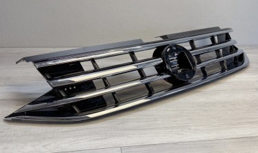 Решетка радиатора VW Tiguan MK2 2020-2024 хром R стиль фото