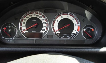 Тюнинговые накладки в щиток приборов BMW 3 E36 / Z3 версия 1 фото
