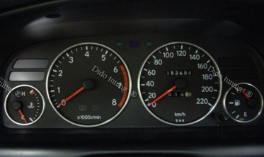 Кольца на приборы Toyota Corolla E10  фото