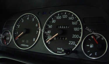 Кольца на приборы Toyota Corolla E10  фото