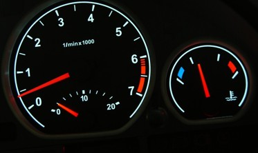 Светящиеся накладки на шкалы приборов BMW 3 E46 версия 1 фото