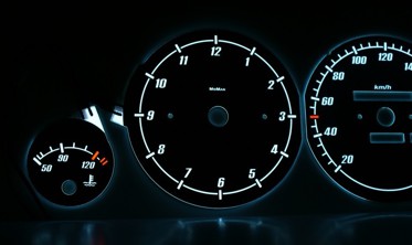 Тюнинговые шкалы приборов Audi 80 B3, B4 вариант 1 фото