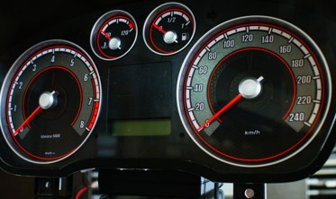 Тюнинговые накладки в щиток приборов Ford Focus 2 вер. 1 фото