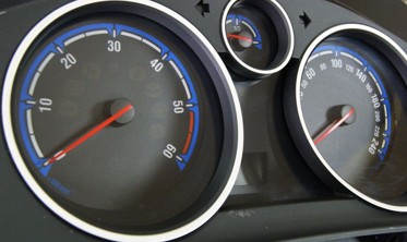 Тюнинговые накладки на шкалы приборов Opel Astra H / Zafira B вар. 2 фото