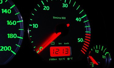 Тюнінг вставки в щиток приладів Volkswagen Golf 3, Vento, Jetta 3, Polo 6N вар. 6 фото