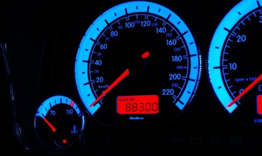 Тюнинговые накладки на шкалы приборов Volkswagen Caddy вар. 1 фото