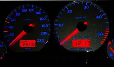 Накладки, що світяться в панель приладів Volkswagen Golf 3, Vento, Jetta 3, Polo 6N вар. 5 фото