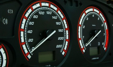 Светящиеся накладки на панель приборов Nissan Primera P11 дорестайл вер. 2 фото