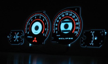 Светящиеся накладки в приборку Mitsubishi Eclipse 2G вер. 2 фото