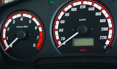 Тюнінгові накладки на панель приладів Mitsubishi Lancer VI 1995-2000 вер. 2 фото