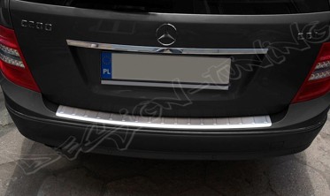 Накладка на бампер с загибом Mercedes C W204 Combi фото
