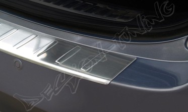 Накладка на бампер с загибом Mazda 6 Kombi фото