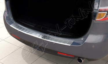Накладка на бампер с загибом Mazda 6 Kombi фото