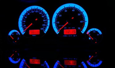 Тюнінгові накладки на шкали приладів Volkswagen Golf 3, Vento, Jetta 3, Polo 6N вар. 1 фото