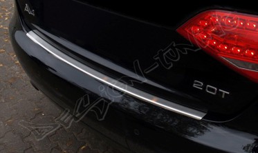 Накладка на бампер із загином AUDI A4 B8 (2008-...) фото