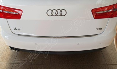 Накладка на бампер с загибом AUDI A6 (2011-...) фото