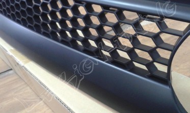 Решетка радиатора VW Golf 3 Honeycomb фото