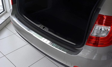 Накладка на бампер із загинами Skoda Superb II FL Kombi фото