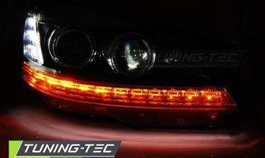 Передні тюнінгові фари з діодами MERCEDES S W221 фото