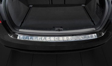 Накладка на бампер із загином AUDI A4 B8 (2012-...) післярест. фото