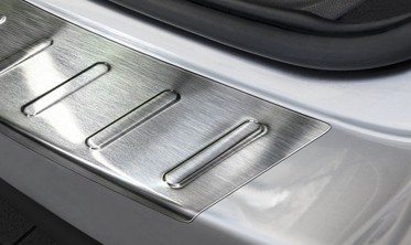 Накладка на бампер с загибом Renault Laguna III Kombi фото