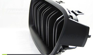 Решетка (ноздри) BMW F30/F31 стиль М3 матовая двойные ребра фото