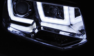 Передние фары тюнинг VOLKSWAGEN T5 2010-2015 с диодными габаритами U-тип фото
