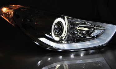 Тюнинговые фары передние с диодами HYUNDAI ELANTRA  фото