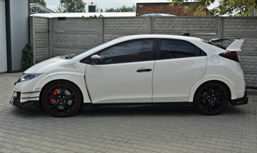 Накладки на пороги Honda Civic IX Type R фото