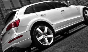 спойлер-козырек Audi Q5 стиль S-line фото