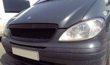 Решётка радиатора без логотипа Mercedes Vito II W639 фото