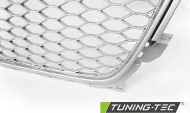 Решетка радиатора AUDI A4 B8 в стиле RS серебряная фото