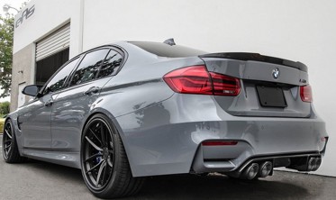 спойлер BMW F30 в стиле M4 (стекловолокно) фото