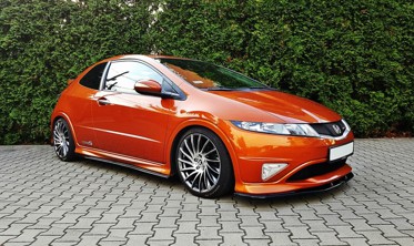 Накладка переднего бампера Honda Civic VIII версия type S/R фото