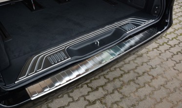 Накладка на бампер із загином та ребрами Mercedes W447 klasa V, Mercedes Vito III фото