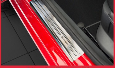 Накладки на пороги Skoda Fabia III Hatchback / Skoda Fabia 3 Kombi фото