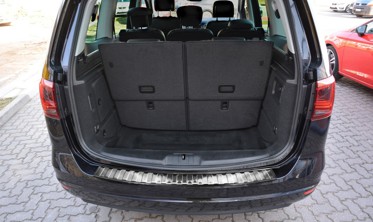 Накладка на бампер із загином та ребрами Volkswagen Sharan II/Seat Alhambra II фото